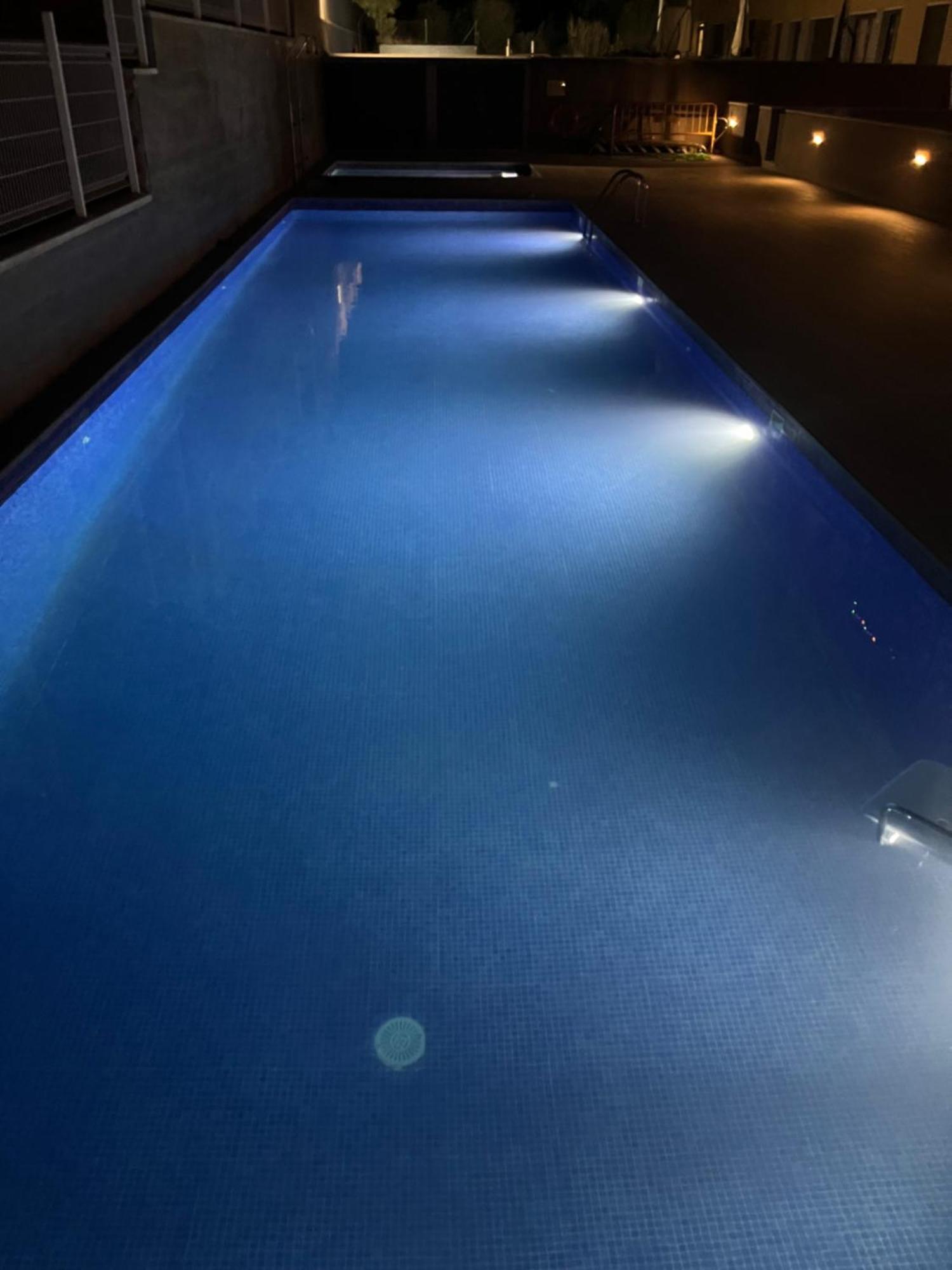 Apartamento Con Piscina ,Parking Y Aire Acondicionado Sant Carles de la Ràpita Exterior foto